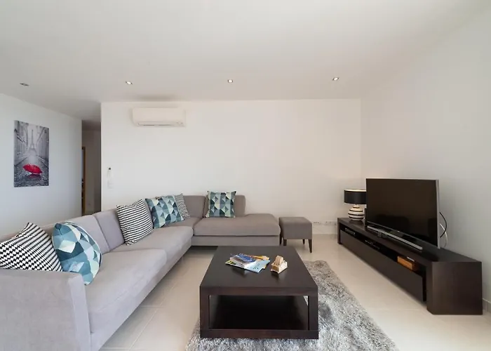 Porto De Mos 85 By Destination Algarve *