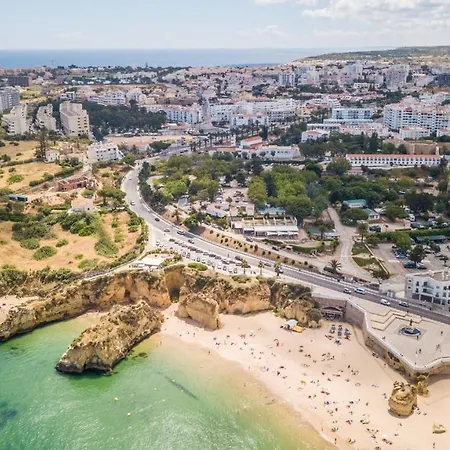 Appartement Porto De Mos 85 By Destination Algarve *