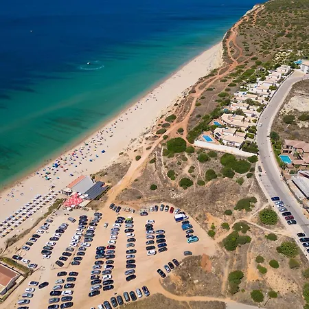 Porto De Mos 85 By Destination Algarve *