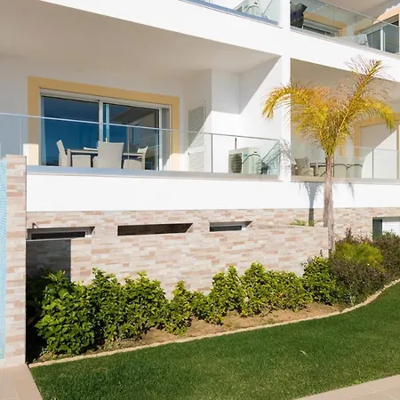 Porto De Mos 85 By Destination Algarve *