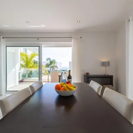 Porto De Mos 85 By Destination Algarve Апартаменты Лагуш